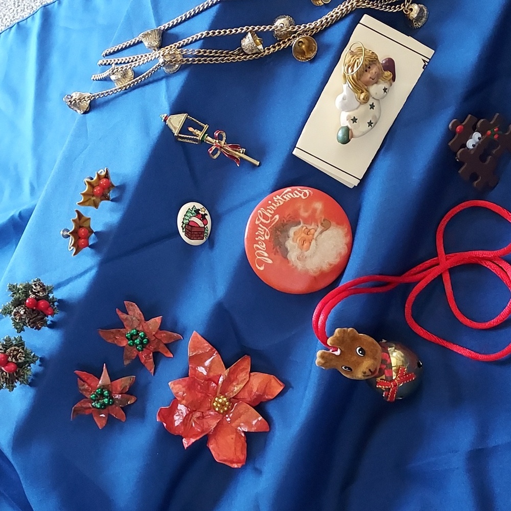 Vintage Christmas jewelry